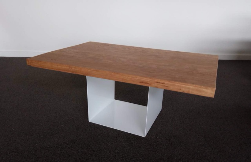 Cube table, white base
