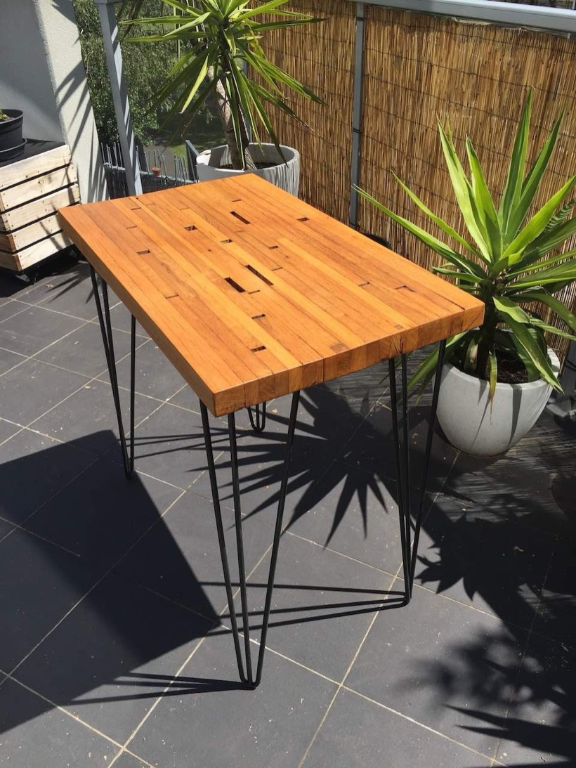 Slatted outdoor seat