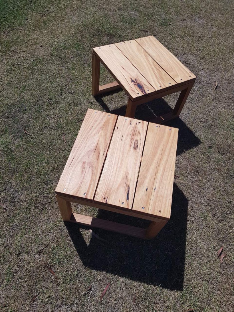 Outdoor side tables